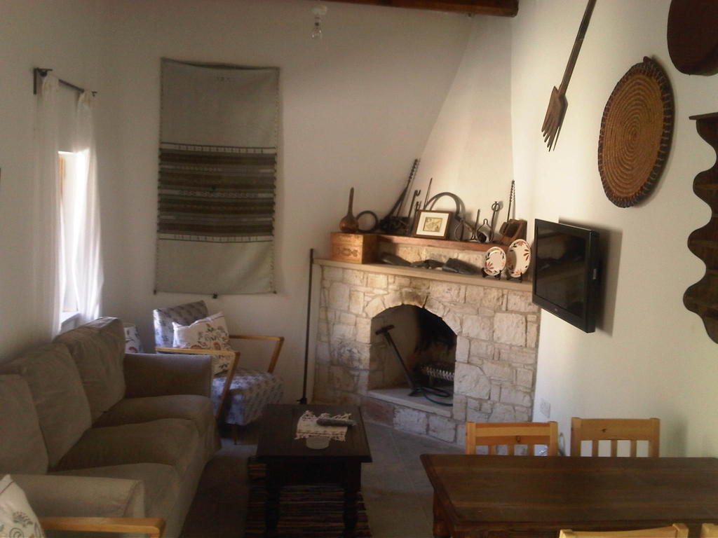 Spiti Calliope Κάθηκας Δωμάτιο φωτογραφία
